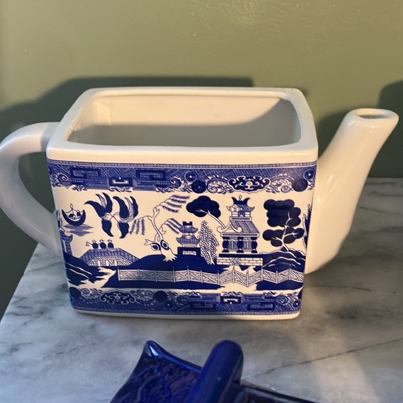 Blue Willow Pagoda Set - Picture 10 of 10